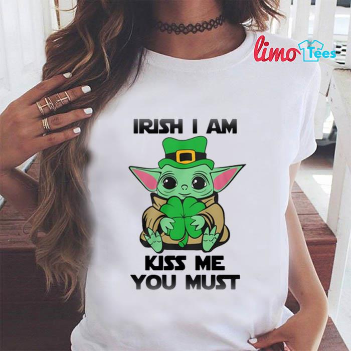 Baby Yoda hug Shamrock leaf I am kiss me you must t-shirt